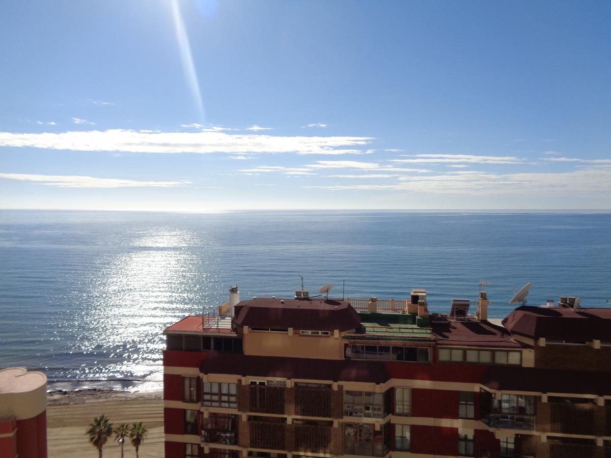 Edificio Playa De Oro Apartment กัลเป ภายนอก รูปภาพ