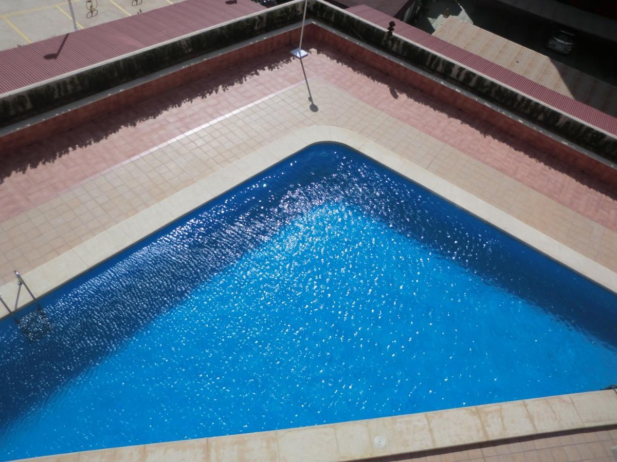 Edificio Playa De Oro Apartment กัลเป ภายนอก รูปภาพ